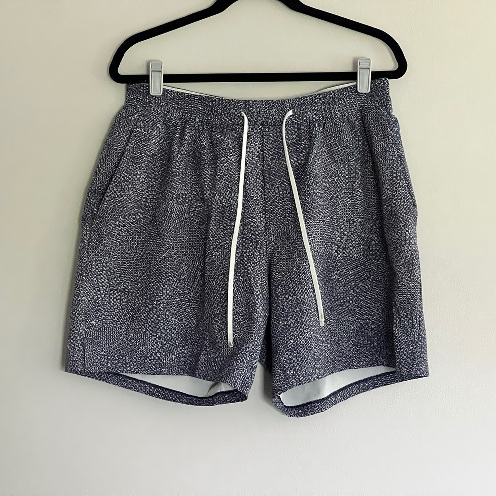 lululemon athletica Gray Patterned Swim Trunks